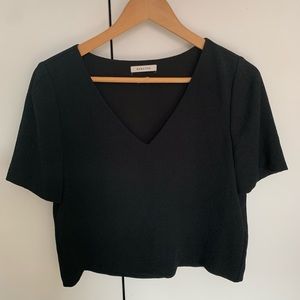 Babaton Randy Blouse - V Neck Crop Crepe